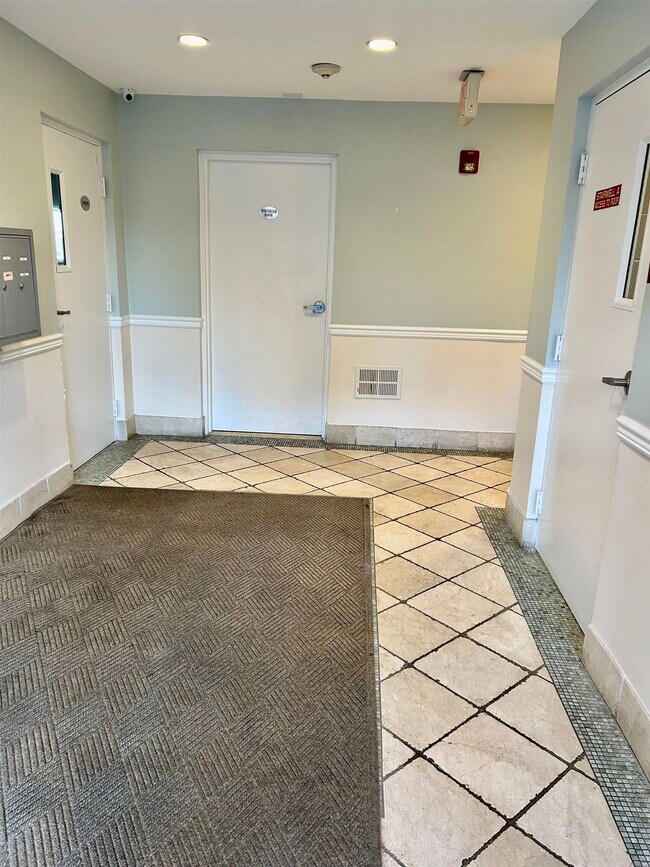 Photo - 7430 JFK Blvd E Unidad 4A