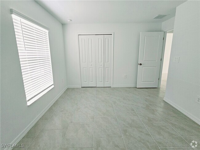 Building Photo - 17700 Paradiso Wy Rental
