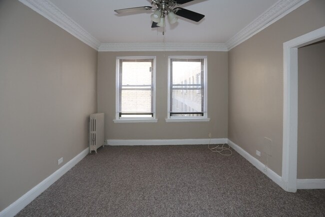 Photo - 3836 N Fremont St Unidad 805