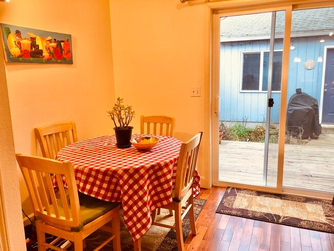 Photo - 3714 SE 33rd Pl