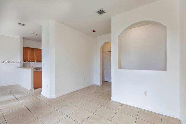 Photo - 10022 NW 7th St Unit 206