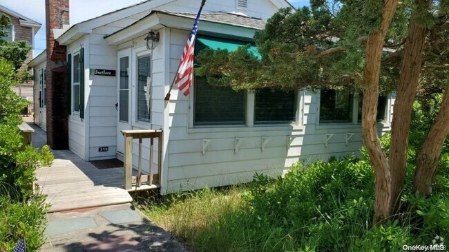 Building Photo - 250 Cottage Walk Rental