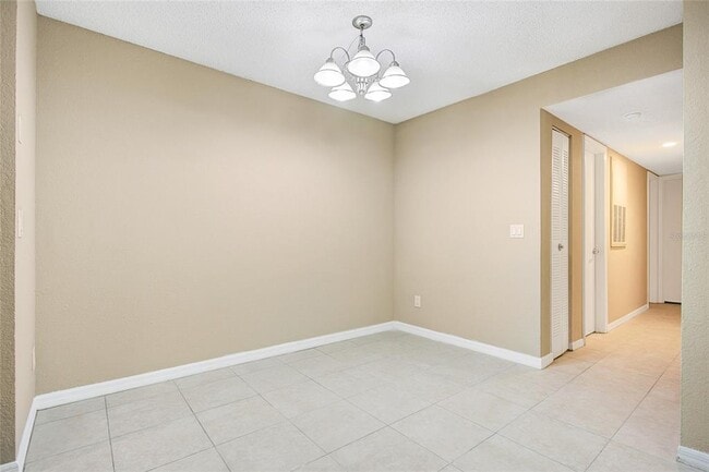 Photo - 5156 Conroy Rd Unidad 18