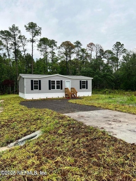Photo - 520 Hickory Nut Trail