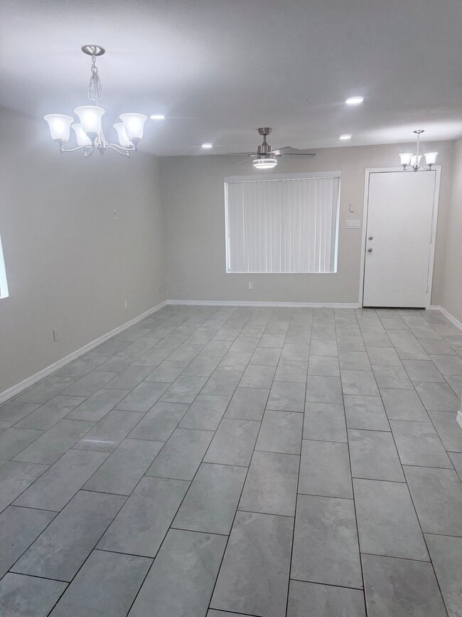 Photo - 9017 N 52nd Ave