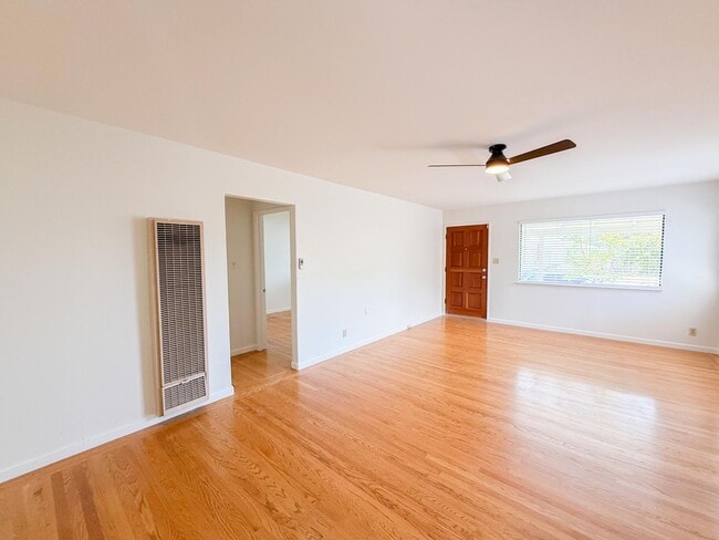 Photo - Floresta Gardens San Leandro Ranch Home