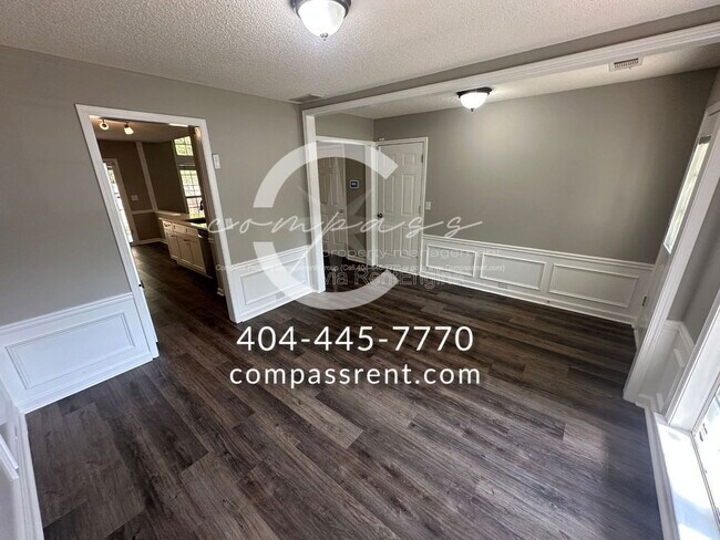 Photo - 2106 Clearvista Dr NW