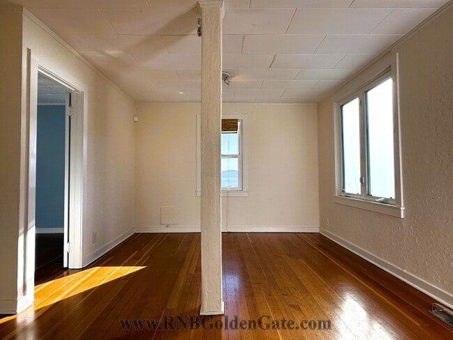 Photo - 132 Bella Vista Ave Unit #B