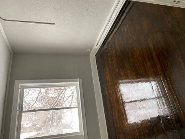 Photo - 15395 Linwood St