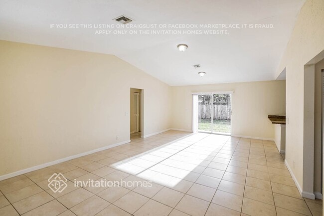 Photo - 319 NW 5th Ave