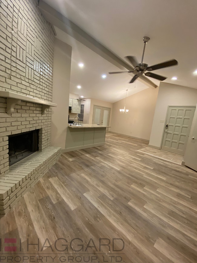 Photo - 3 bedroom 2 bathrooms