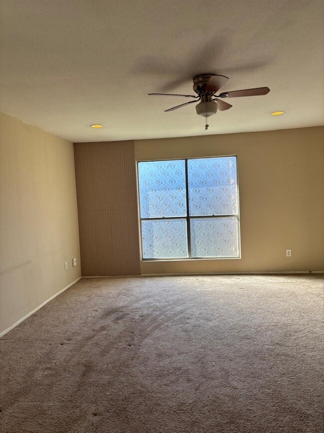 Photo - 5667 Birchmont Dr Unit A