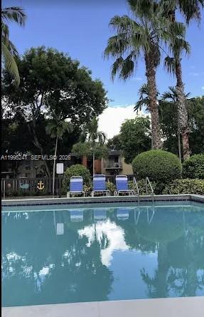 Photo - 10784 N Kendall Dr Unidad D4