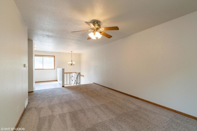 Photo - 3 Bedroom townhome, Open Now, garage, 2 bathrooms, W/D Etc.