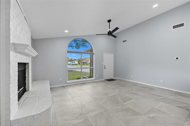 Photo - 2507 Silver Meadow Ln