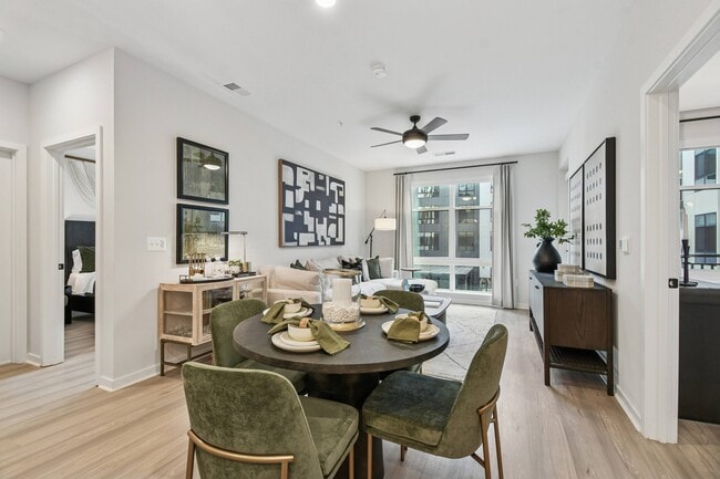 Photo - Aventon Moorefield