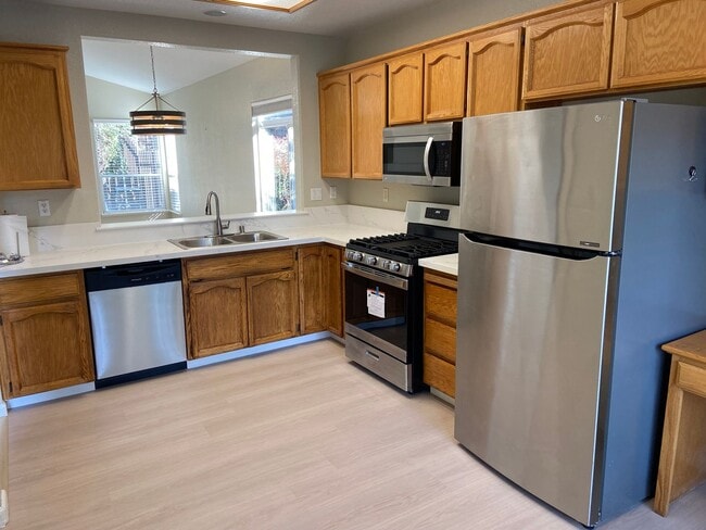 Photo - Cobble Hills Community - 3 Bdrm, 2 Bath