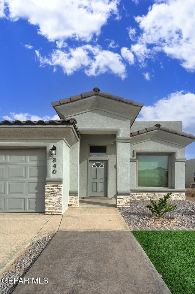 Photo - 840 Paseo Dulce Ave