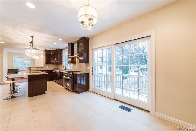 1 Elizabeth Rd