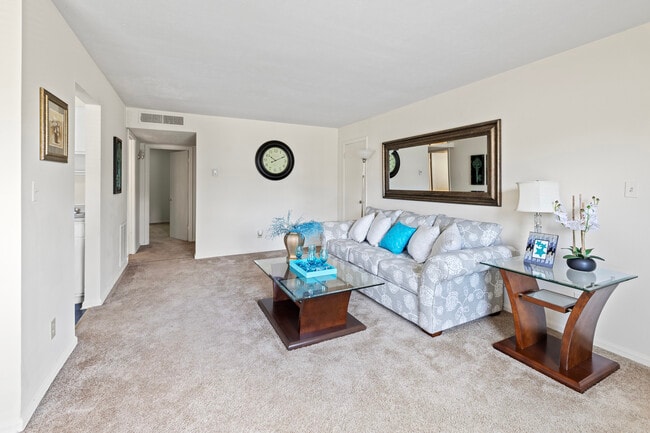 Photo - Turtle Creek Apartments