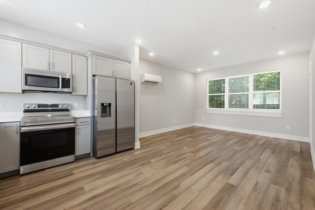 Photo - 1459 Stockyard Pl