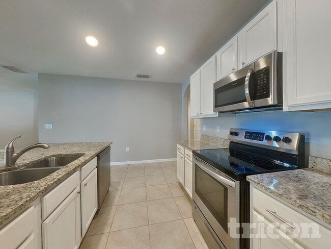 Photo - 3108 Bethpage Loop