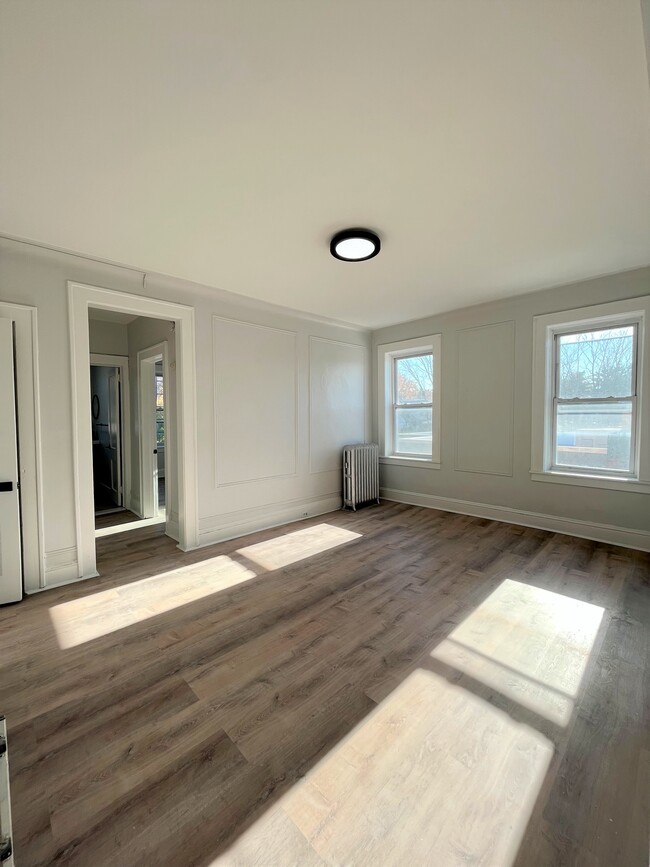 300 Elm Place
