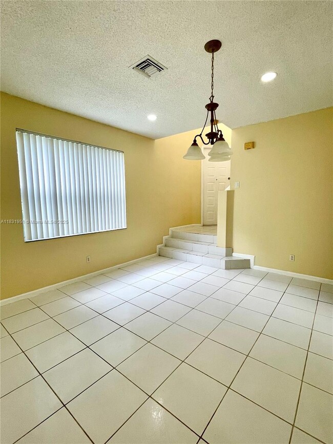 Photo - 160 NW 97th Terrace