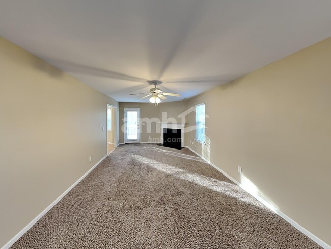 Photo - 1620 Harrison Way