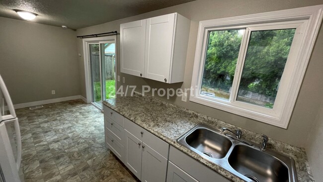 Photo - 1509 Jq Adams St Townhome