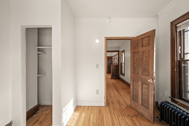 Photo - 3535 Lyndale Ave S Unidad 2