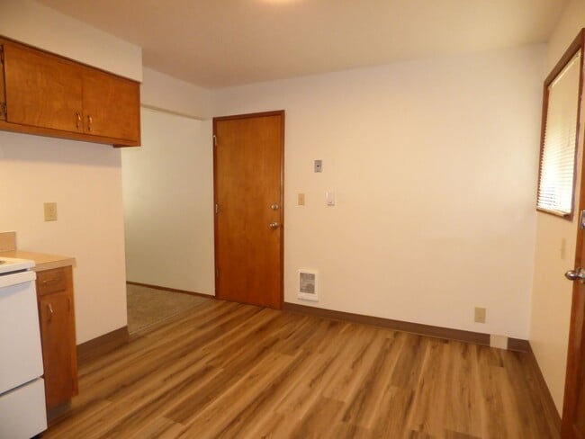 Photo - 1781-1783 Park Ave NE Unidad 1783