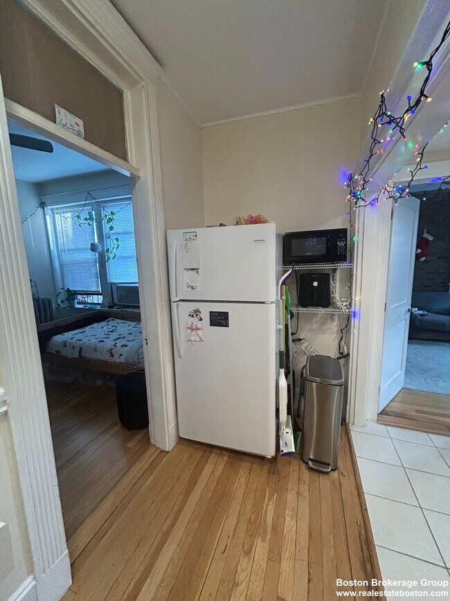 Photo - 39 Hemenway St Unidad 22