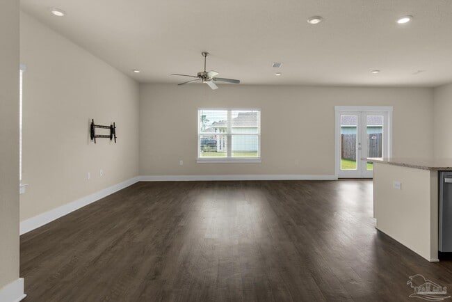 Photo - 5865 Danbury Blvd