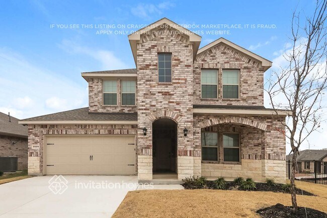 Building Photo - 3928 Jade Dr