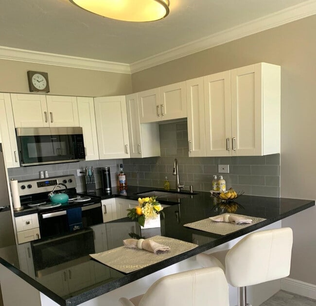 Photo - 300 Duck Key Dr Unit 6
