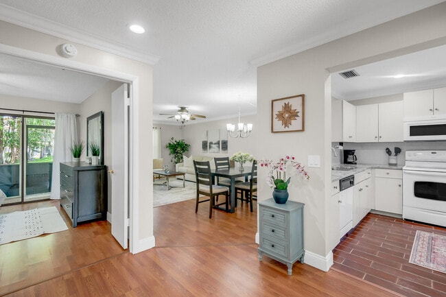 Photo - 13075 Albright Ct Unit 30