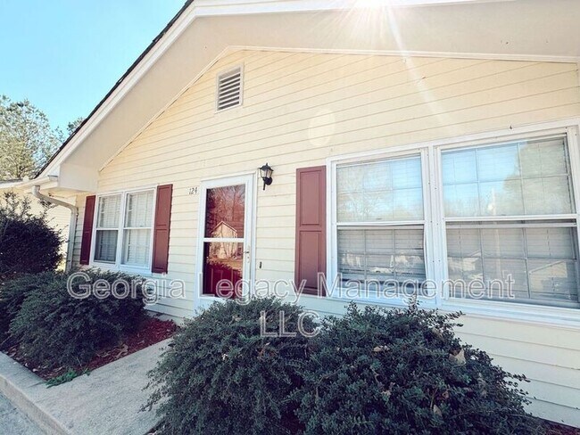 64 Creek Side Dr