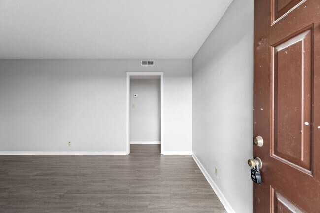 Photo - 144 Darlene Dr Unit C