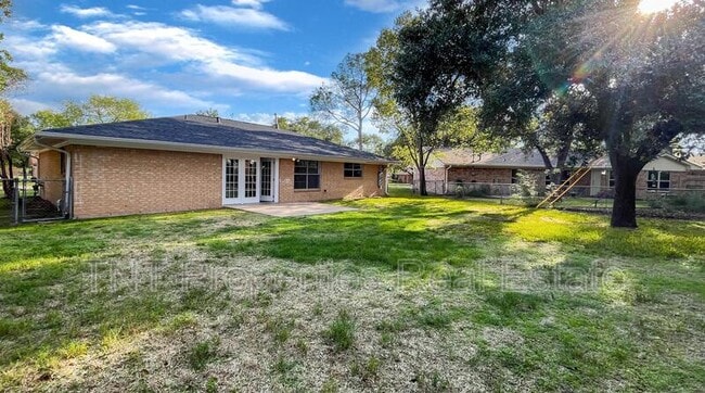 Photo - 3519 Midwest Dr