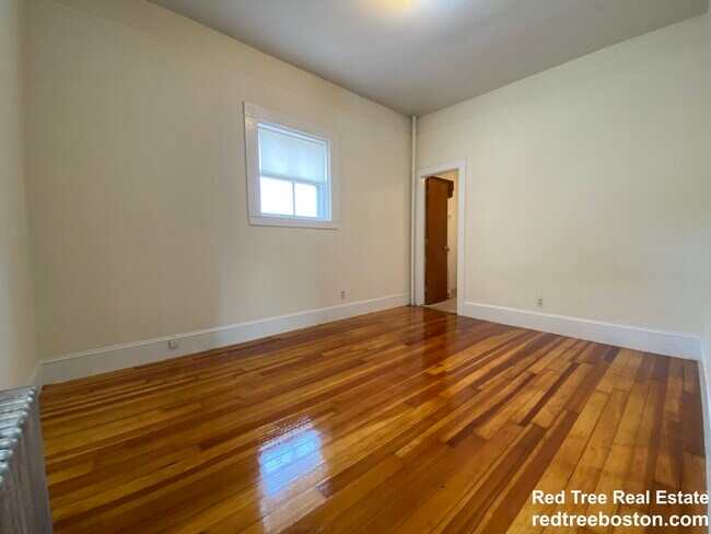 Photo - 381 Harvard St Unidad 1