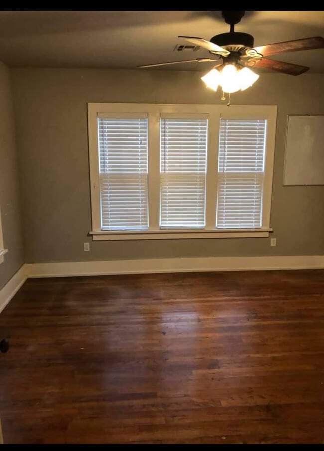 Photo - 213 S 17th St