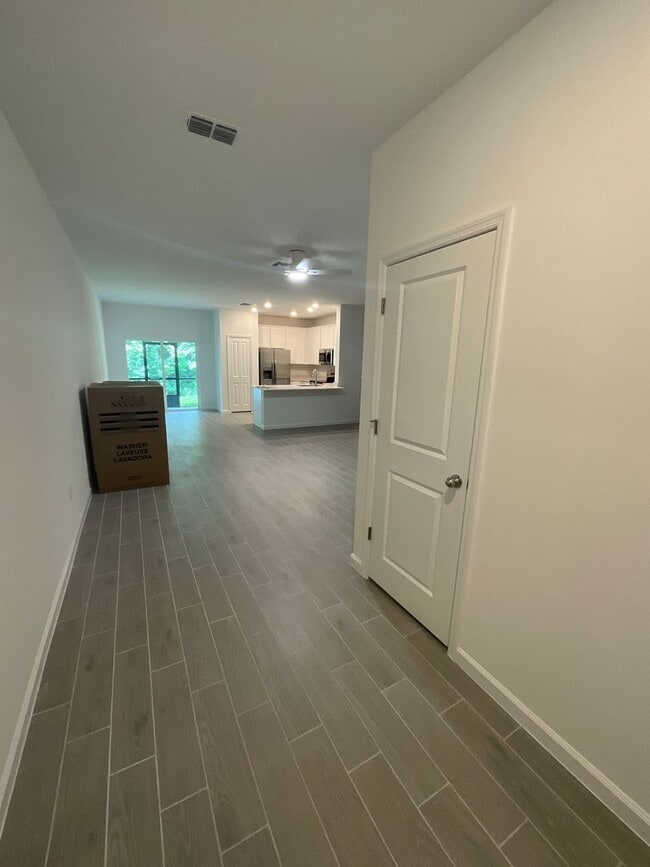 Photo - Oak Hammock Preserve Townhomes - New Construction - 3/2.5/1 1672 sqft ***Won't Last***