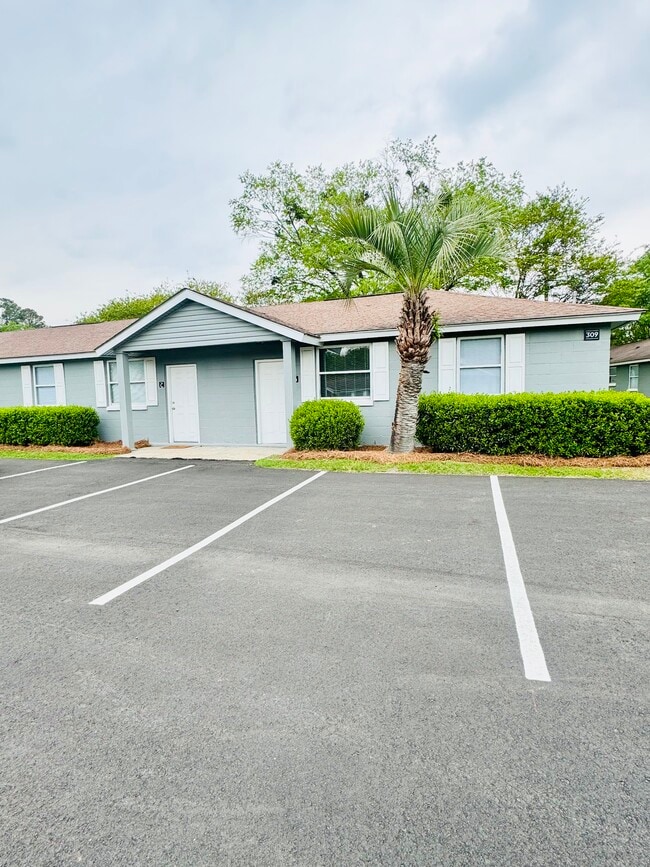 Florence Flats Apartment Homes Florence, SC