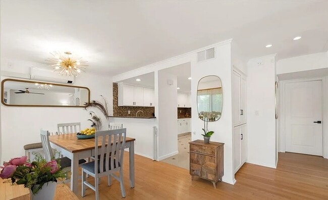 Building Photo - Unit 113 Unit 113