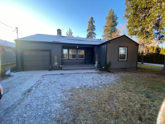 Building Photo - Single level charmer in SE Bend! Rental