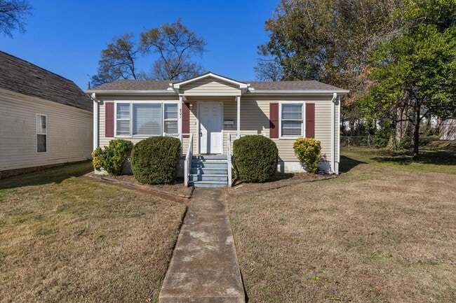 Building Photo - 801 E Mobile St Unit 1