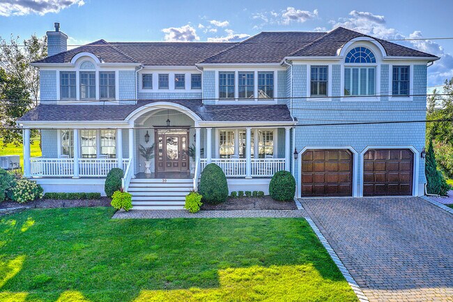 Photo - 30 Columbus Dr