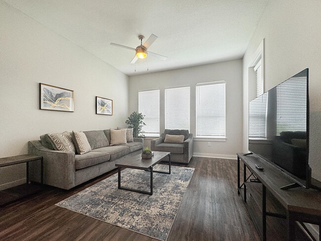 Photo - 124 S Morgan St Unidad ID1055599P