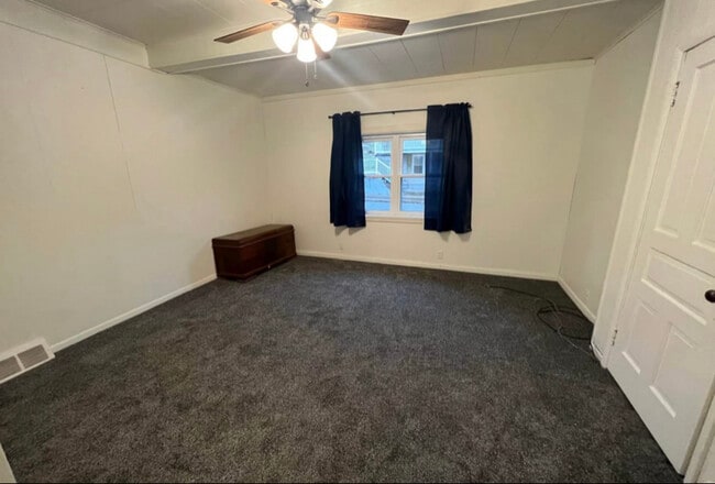 Photo - 611 N 3rd St Unidad Apt B